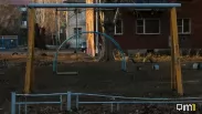 Десятилетнюю девочку увезли в больницу после конфликта на площадке в Новосибирске