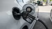 «Переобуться и проверить документы»: что нужно сделать автомобилистам в октябре