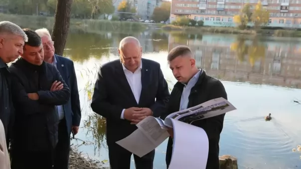 Сергей Шелест рассказал о планах благоустройства территории у школы искусств № 21
