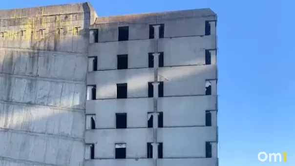 Омск остался без рекордной многоэтажной парковки