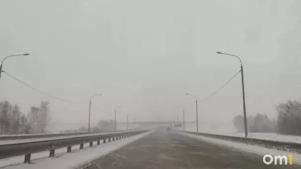 В Омске готовят дорожные службы к первому гололёду