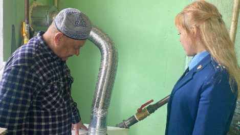 В Омской области не хотели вовремя подключать дом инвалида к газу