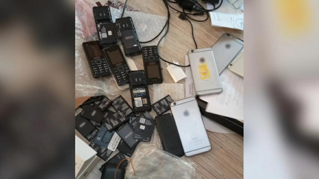 Новосибирский ОМОН задержал банду телефонных мошенников