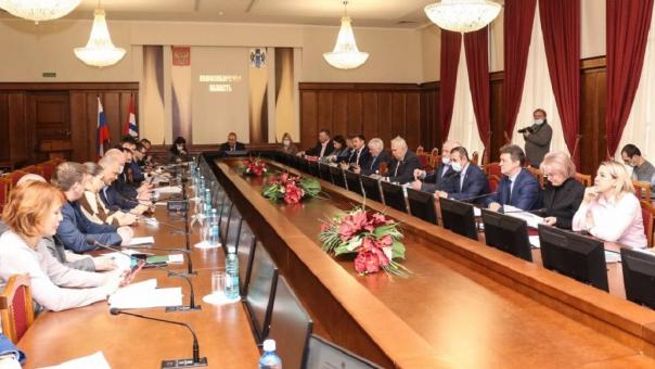 Депутаты Новосибирской области рассмотрели меры поддержки предпринимателей
