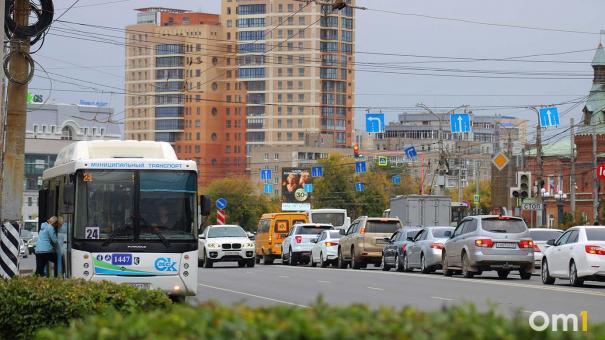 В Омске на праздниках закроют один из главных перекрёстков в Нефтяниках