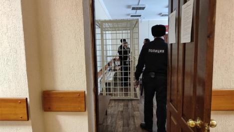 Военнослужащий осуждён на четыре года колонии за кражу электроинструментов в Новосибирске