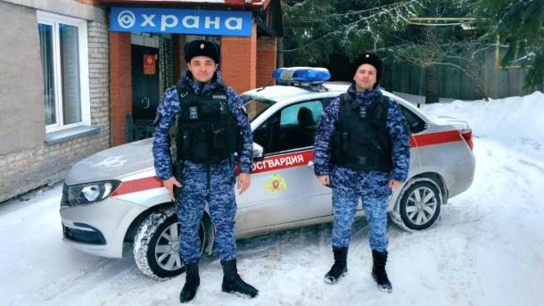 Росгвардейцы в Новосибирске задержали подозреваемого по следам на снегу