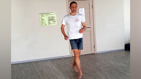 Новосибирец с инвалидностью танцевал ча-ча-ча 1,5 часа, чтобы попасть в книгу рекордов России
