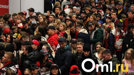 Билеты на матч «Авангарда» и «Локомотива» начали продавать на сайтах объявлений