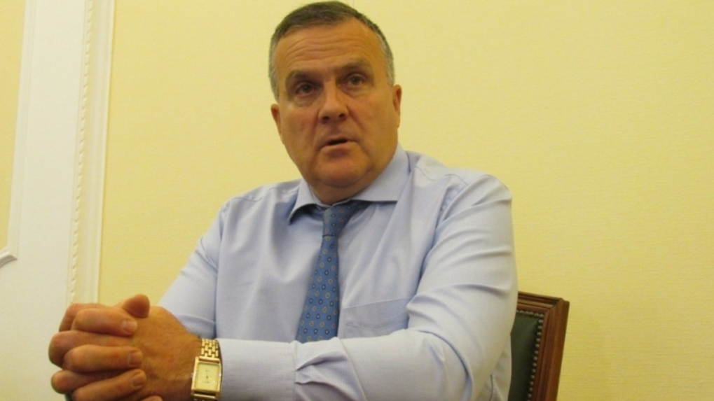 Глава Хакасии Виктор Зимин заявил о скором возвращении омского чиновника Новоселова в регион