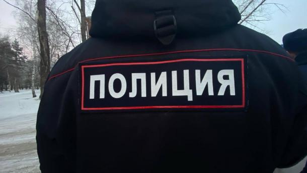 Уборщики начали зарабатывать больше участковых полиции в Новосибирске