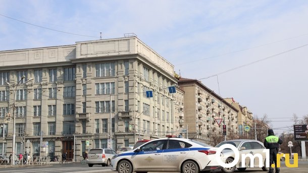 В Новосибирске автомобиль сбил 17-летнего мотоциклиста