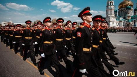 Стало известно, когда и во сколько в Омске состоится репетиция парада Победы