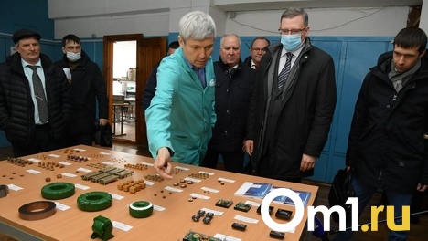 Александр Бурков отправился в Москву, чтобы рассказать о потенциале омских заводов
