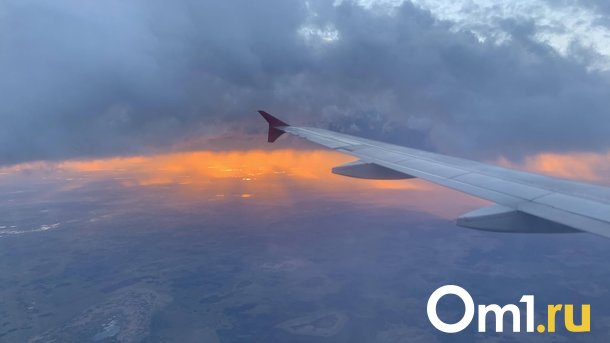 Самолёт «Омск — Санкт-Петербург» встретился с НЛО