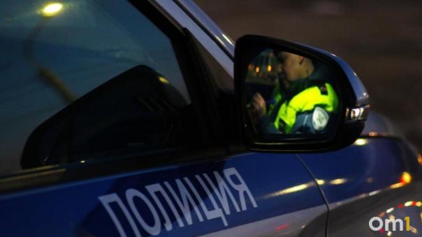 Омичи остались без автомобилей прямо в центре города