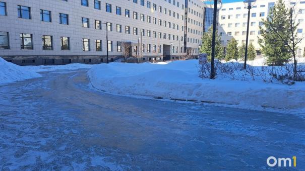 Травмпункты Новосибирска приняли 192 пострадавших из-за гололёда