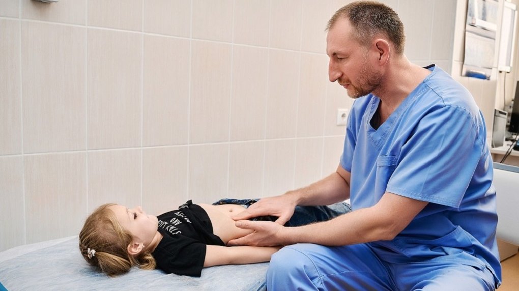 Известный в Омске детский хирург, уролог-андролог теперь принимает пациентов и в «Евромеде»