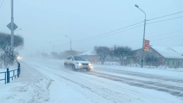 Яркая вспышка света напугала жителей Первомайского района Новосибирска