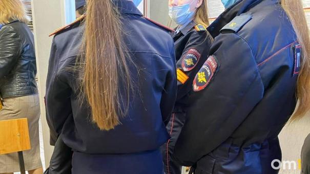 В Омске уже двое суток не могут найти девочку-подростка