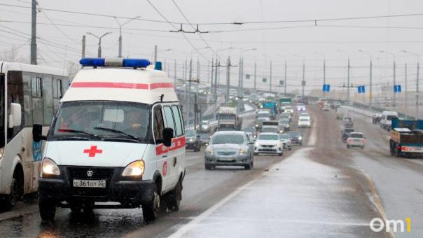 В первую рабочую неделю года омичи чаще вызывали скорую