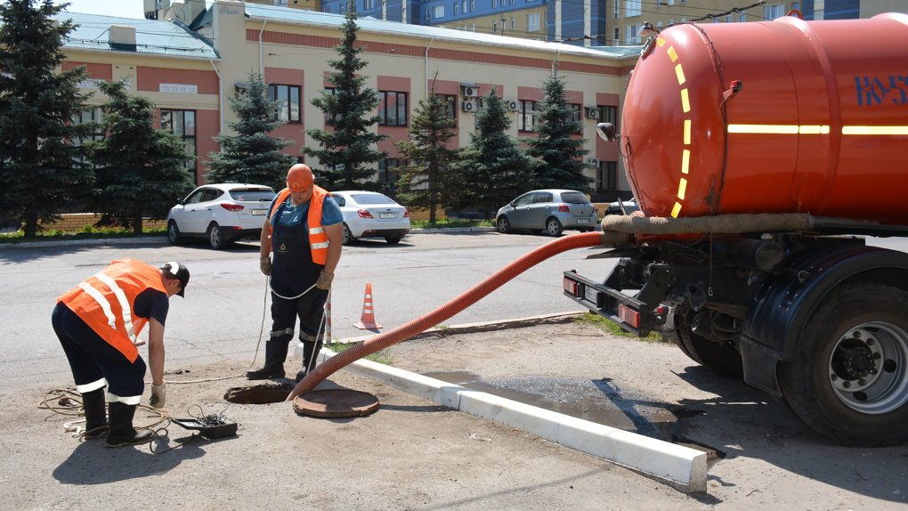 В «Росводоканал Омск» стартует летняя ремонтная кампания