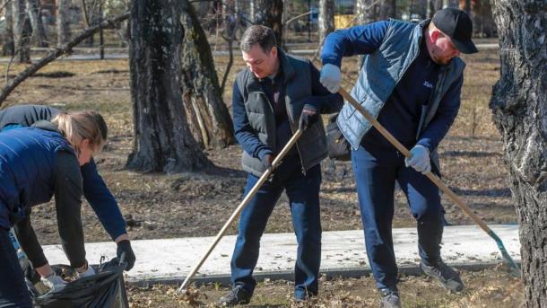 Мэр Новосибирска Максим Кудрявцев зовёт горожан на весенний субботник