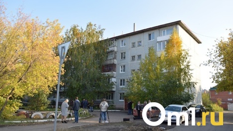 Зарплата омичей не дотягивает до среднего уровня платежа по ипотеке