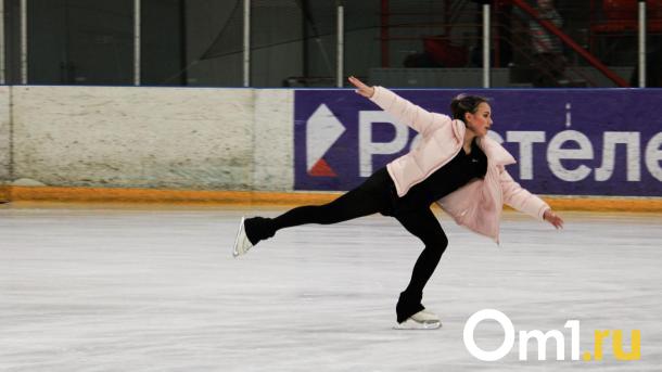 Первые участники Чемпионата по фигурному катанию прибывают в Омск