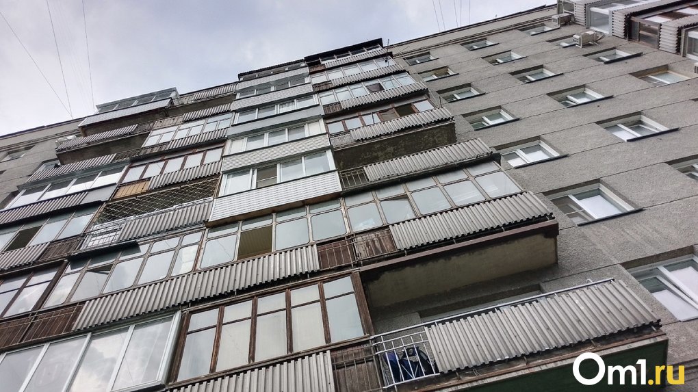 В Новосибирске на улице Ватутина отремонтируют три 60-летних дома