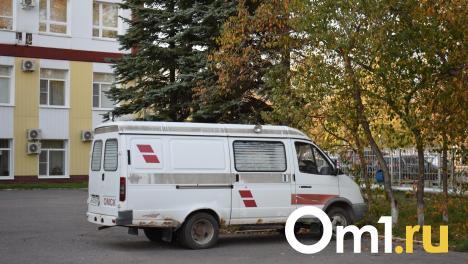 В Омске загорелась машина скорой помощи