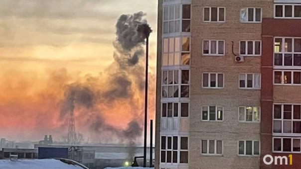В воздухе Омска зафиксировали повышенное содержание хлорида водорода