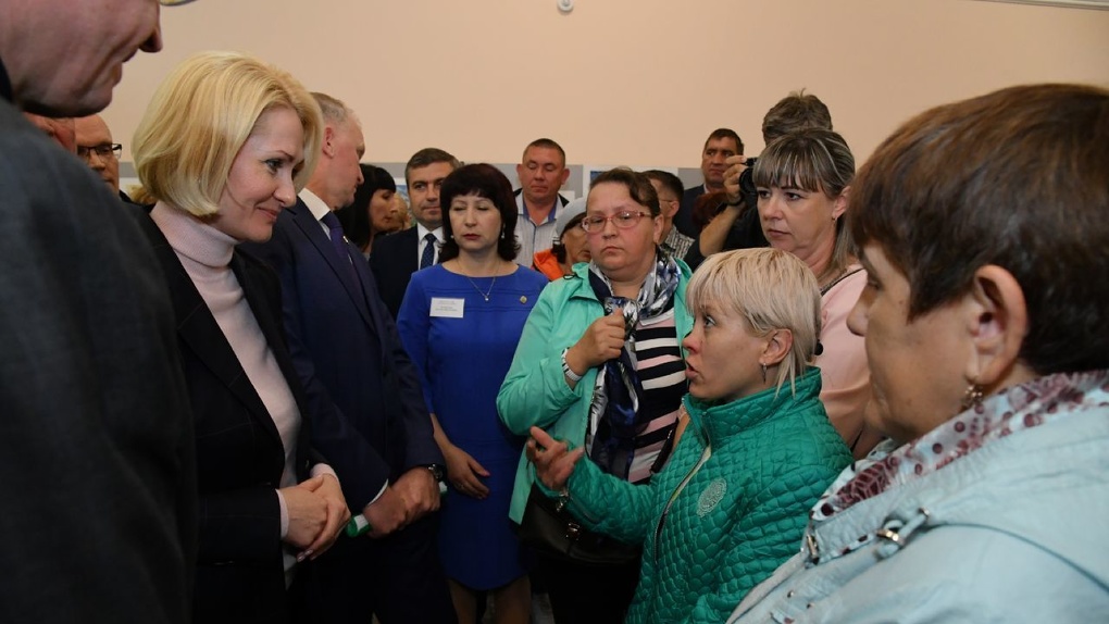 Виктория Абрамченко высоко оценила работу Омской области с пострадавшими от майских пожаров