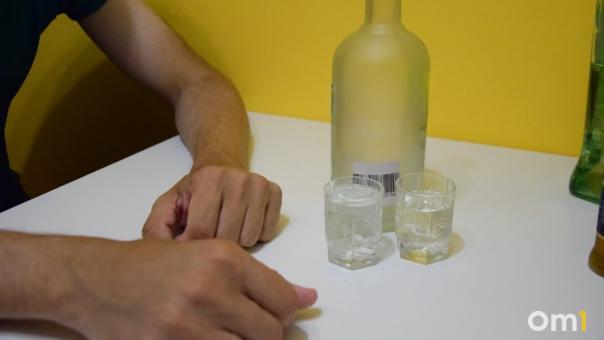 Отравились водкой: тела двух братьев нашли в квартире под Новосибирском