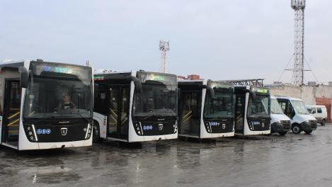 Четыре новых автобуса и две ГАЗели появились в Искитиме за счёт кредита и субсидии