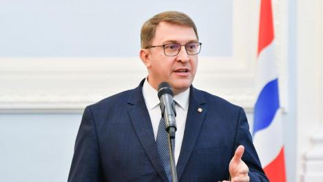 Министр образования Иван Кротт займётся новым нацпроектом