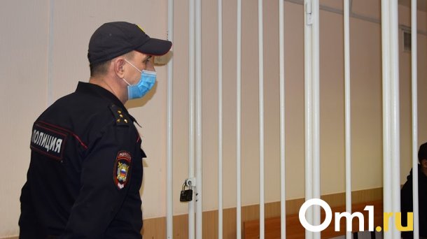 В Омске задержали мужчину, который незаконно делал оружие