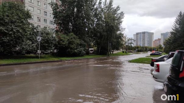Мощный ливень затопил Новосибирск вечером 25 августа