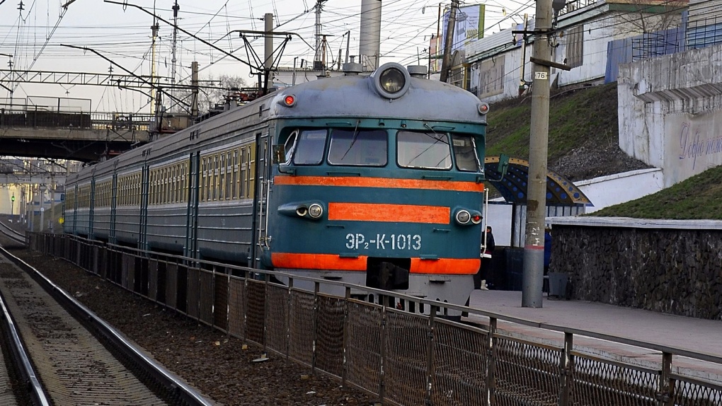 Новосибирская городская электричка схема. Станция пашино новосибирск. Электрички в чиатуре. Эр9е казань. Станция пашино новосибирск.