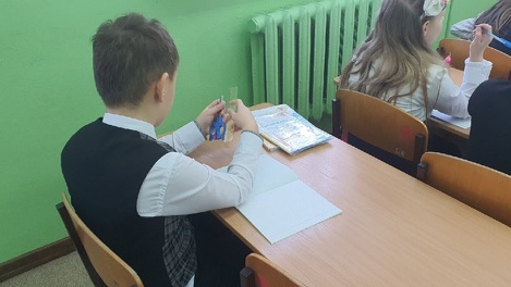 Рос в ненормальных условиях: 10-летнего мальчика изъяли у матери в Новосибирской области