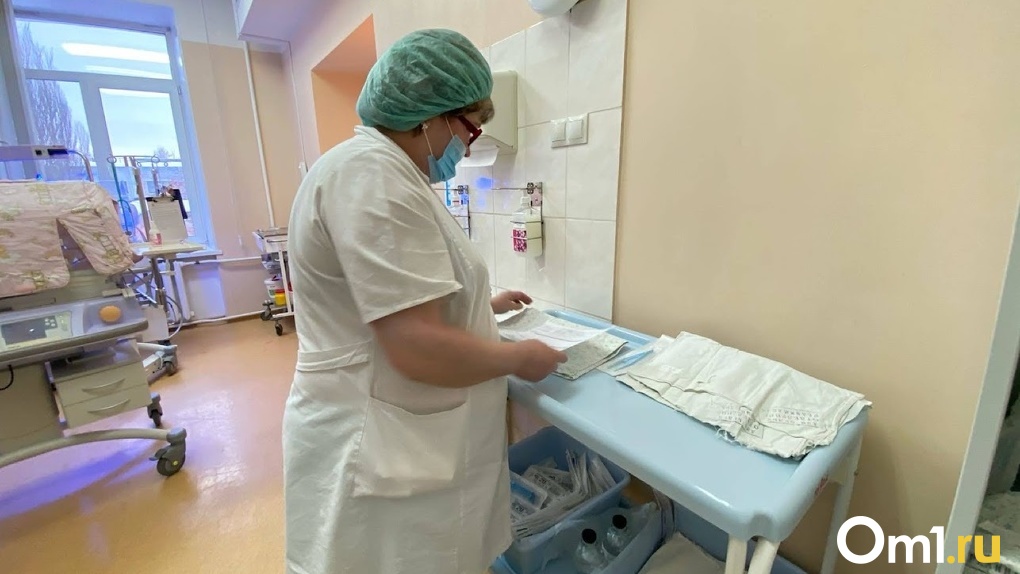 В Омске медики не хотят работать педиатрами даже за зарплату свыше 50 000 рублей