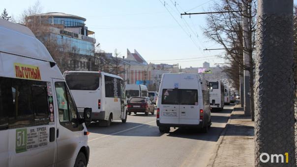 Из-за скачка напряжения в омских маршрутках «зависли» кассовые аппараты