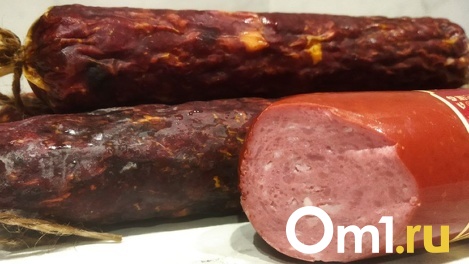 Новосибирцев предупредили о риске развития рака из-за колбасы