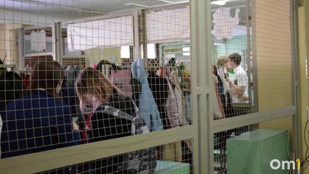 В Челябинске подросток пришёл в школу с молотком, есть пострадавшие