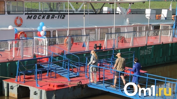 В Омске назвали дату запуска прогулочного теплохода