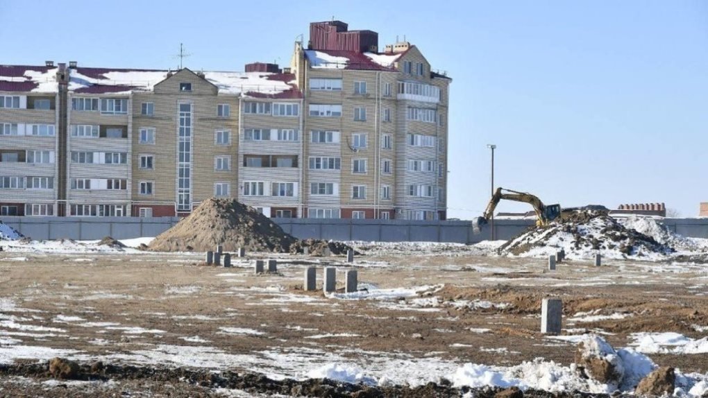 Школа в Ясной Поляне будет построена позже на год