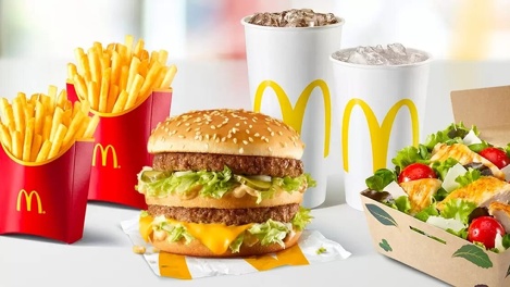 McDonald's временно закроет все рестораны в Новосибирске