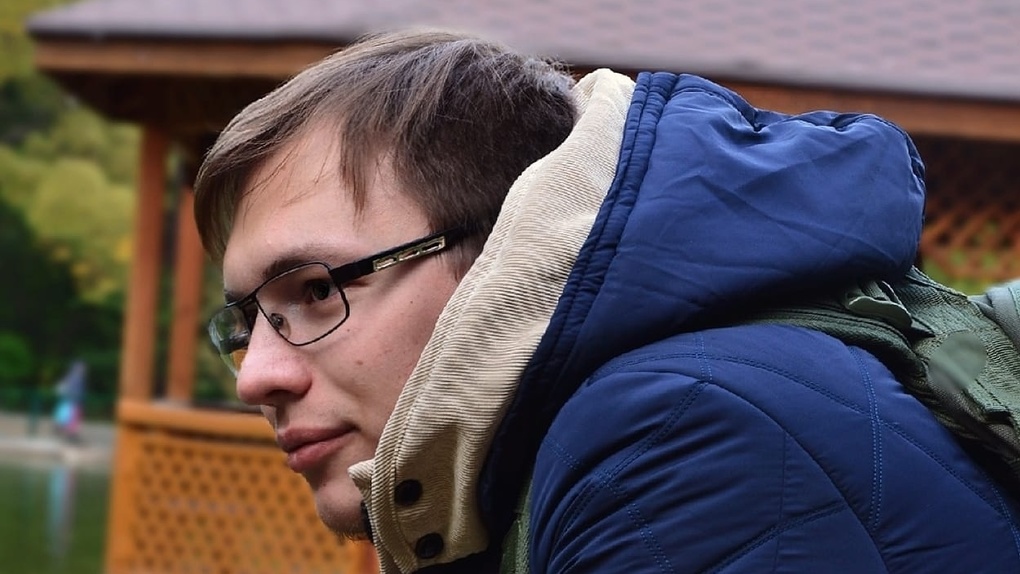 Заперлись в квартире и ждут: новосибирский журналист опасается за родственников в Казахстане
