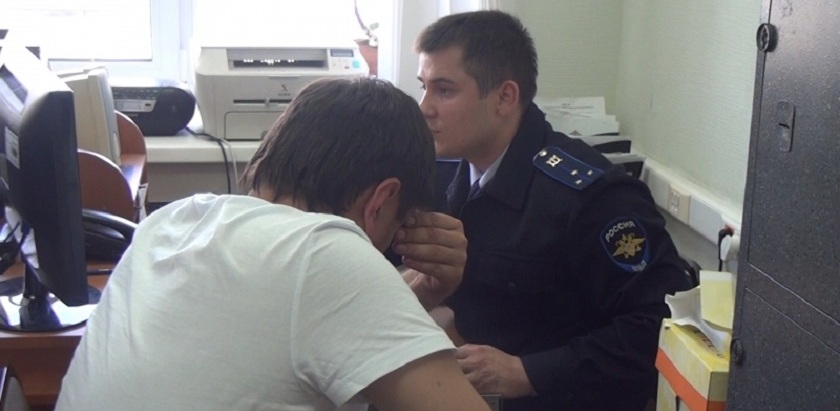 Полицейские задержали водителя, который ночью в Омске насмерть сбил дорожного рабочего