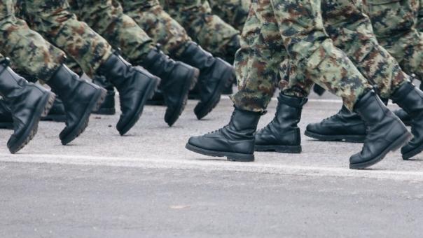 Рядовой из Новосибирска проведёт пять лет в колонии-поселении за «самоволку»